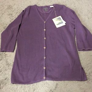 BNWT women’s xl button up top!